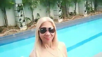 Milf Rubia De Grandes Tetas Disfruta De Unas Vacaciones Con Su Amigo. ¡no Te Pierdas Esta Experiencia Única!