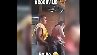 Scooby Ve Partneri Guatemala'Da Seksileşiyor