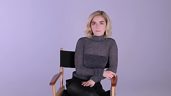 Kiernan Shipka'Nın Baştan Çıkarıcı Kamera Üstü Mastürbasyon Yarışması