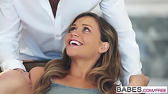 Mia Malkova Und Richie Black In Hardcore Begegnung Mit Intensivem Oralverkehr