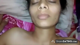 Isteri India Amatur Dientot Dalam Pov. Anda Pasti Tidak Mahu Terlepas Video Ini!