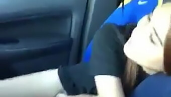 Filipina Di Atas Kereta: Video Yang Menggoda