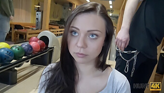 Amatérsky Teen Orálny Sex: Pohľad Cuckolda