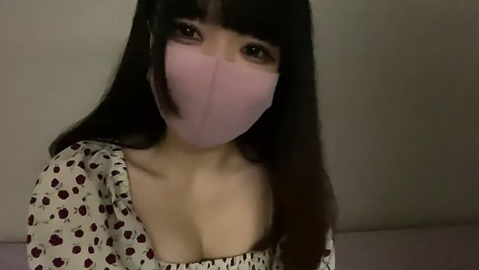 Videollamada De Facetime Con Una Amateur Asiática De 18 Años Para Masturbación Pov