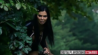 Jasmine Jae Și Jasmine Webb Într-O Scenă Hardcore Intensă